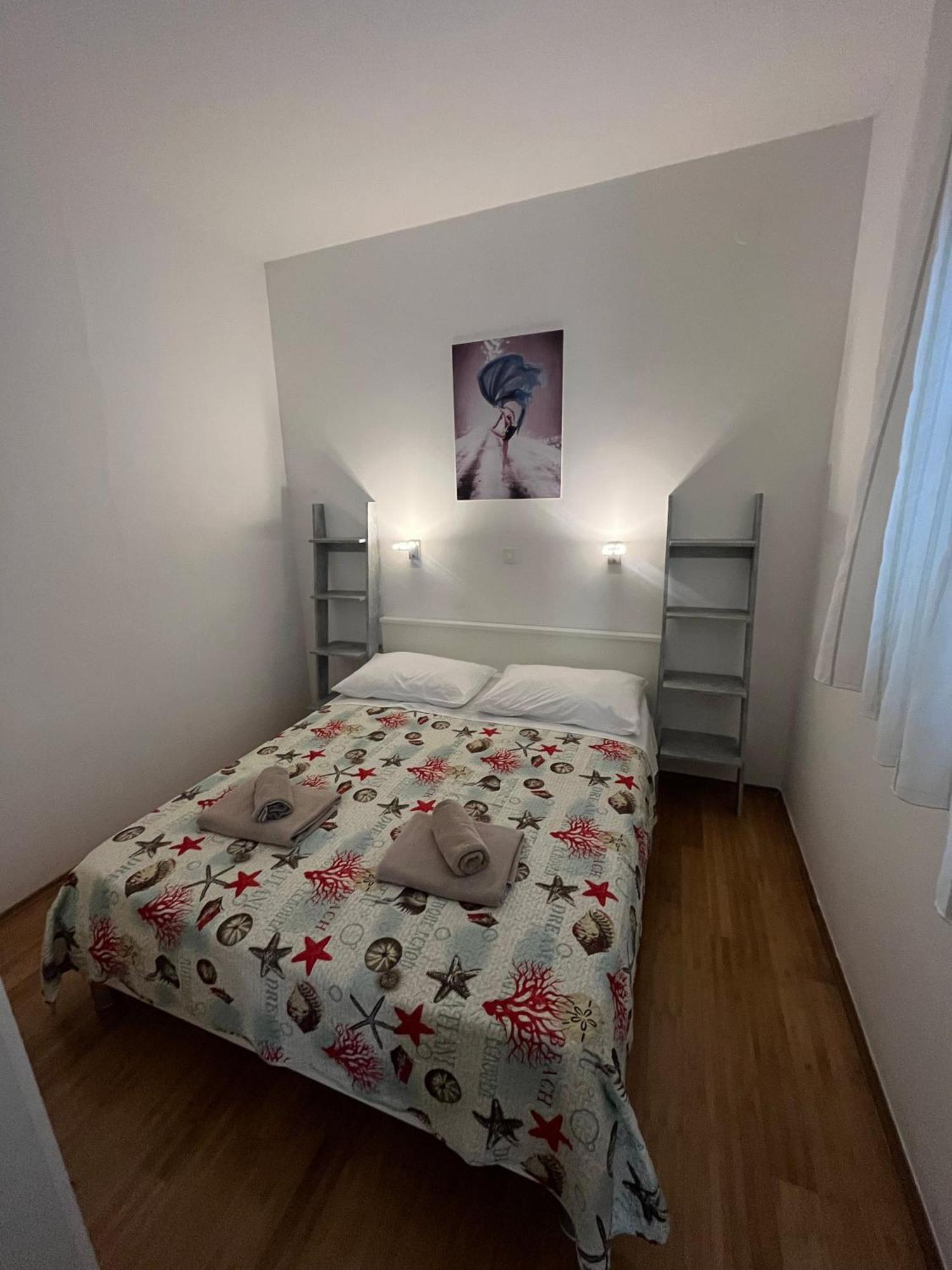 Apartman 3M With Free Parking Spalato Esterno foto