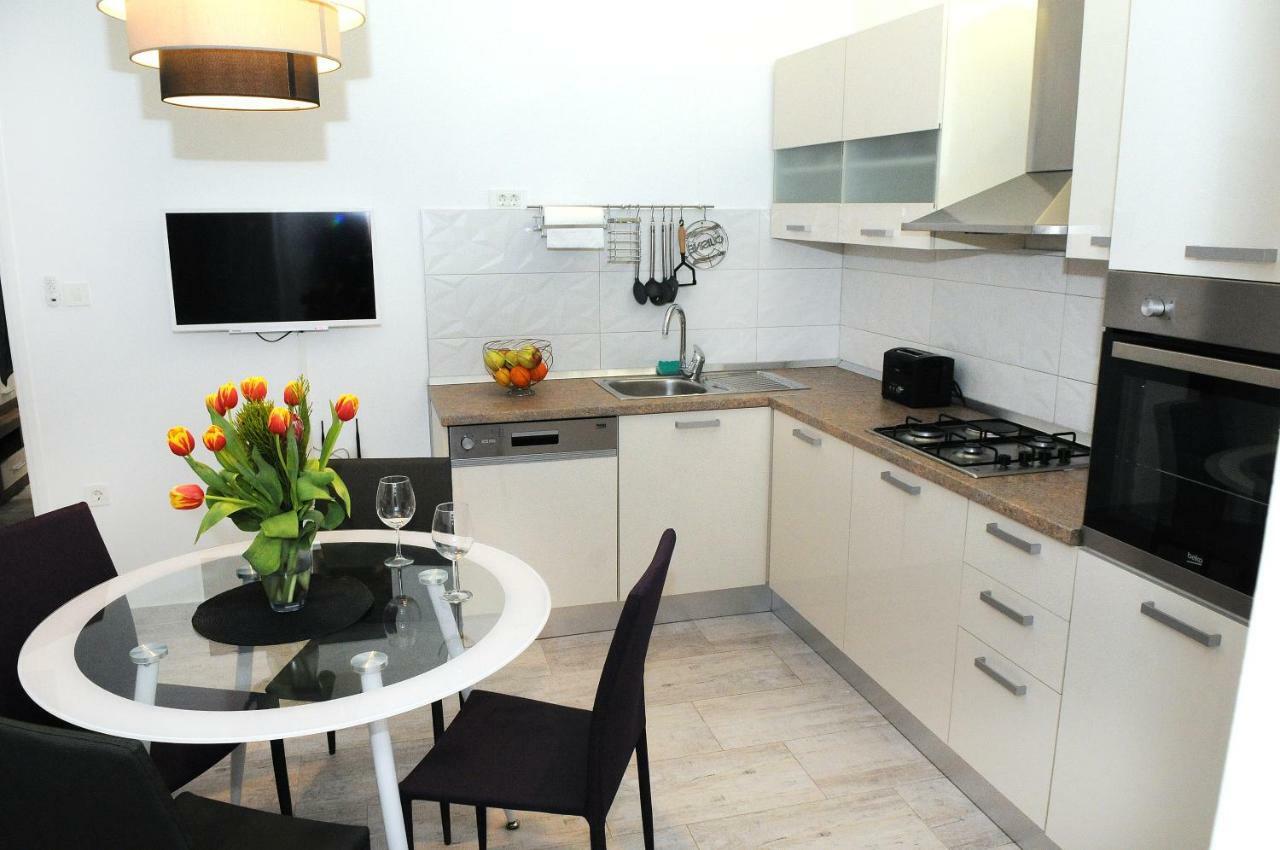 Apartman 3M With Free Parking Spalato Esterno foto