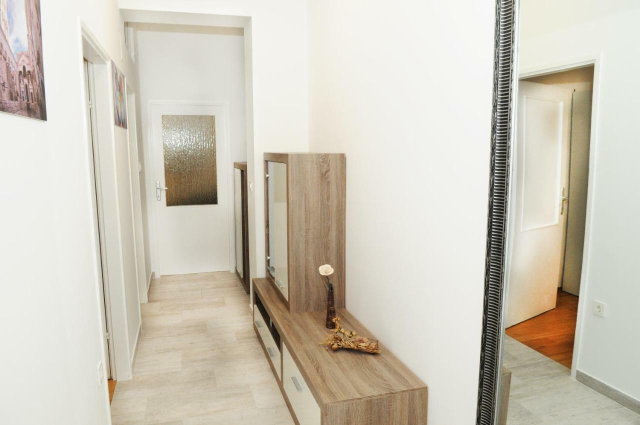 Apartman 3M With Free Parking Spalato Esterno foto